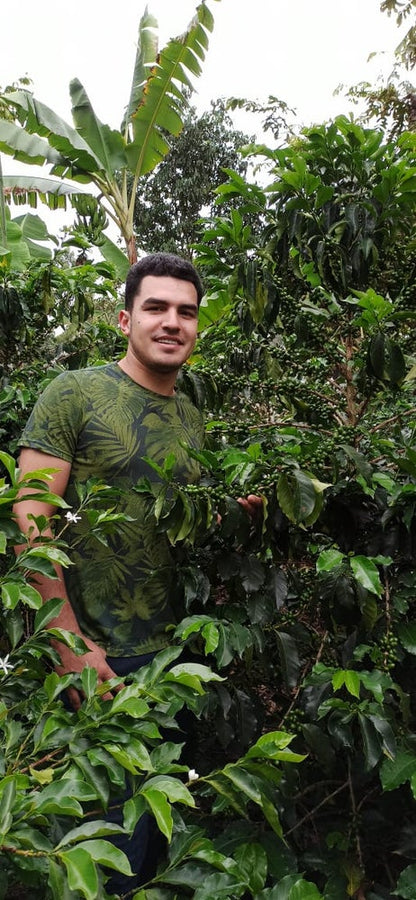 Colombia | Las Brisas | Ombligon Natural